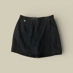 5/$25 Vintage Cutter & Buck Golf Skirt